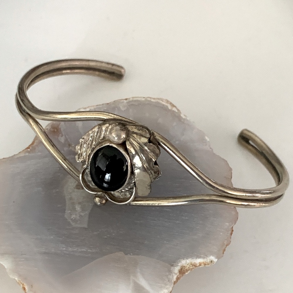 Native American Silver With Onyx Cuff Bracelet Vintage Hallmark